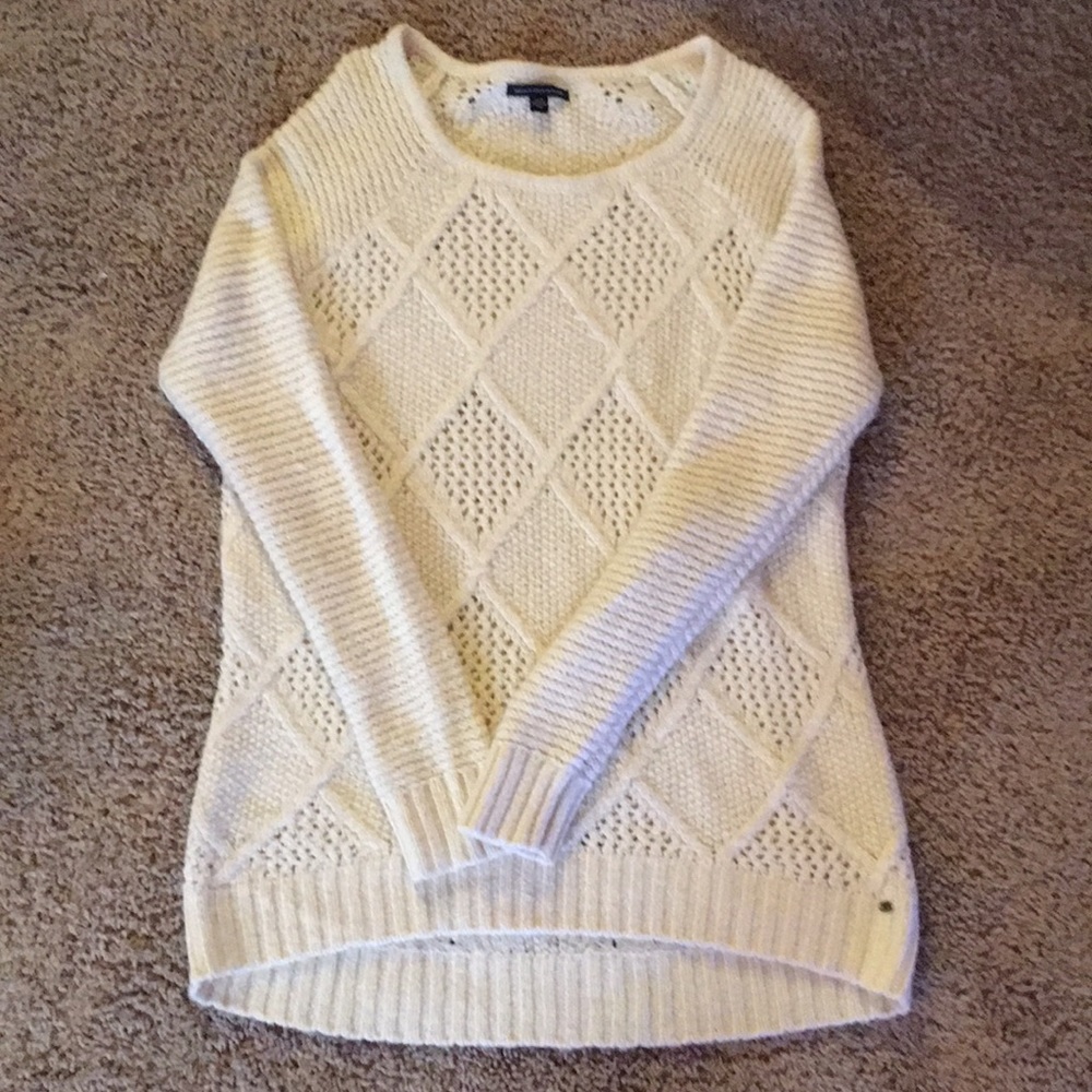 American Eagle long fable knit sweater